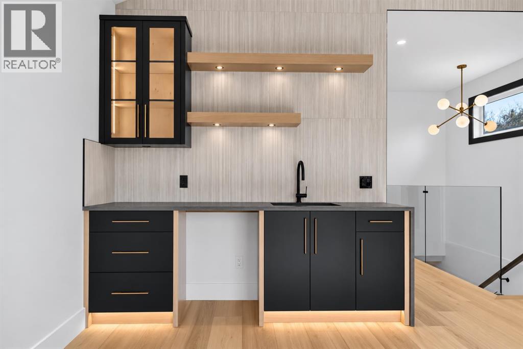 615 55 Avenue SW - Image 33