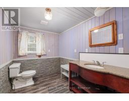 Bathroom - 13 & 17 Zorra Drive, Northern Bruce Peninsula, ON N0H2R0 Photo 11