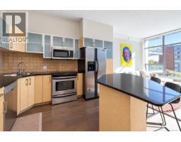 701 845 Yates St, Victoria, BC V8W4A3 Photo 14