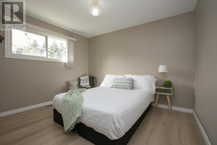 403 Sydenham Rd — photo 26