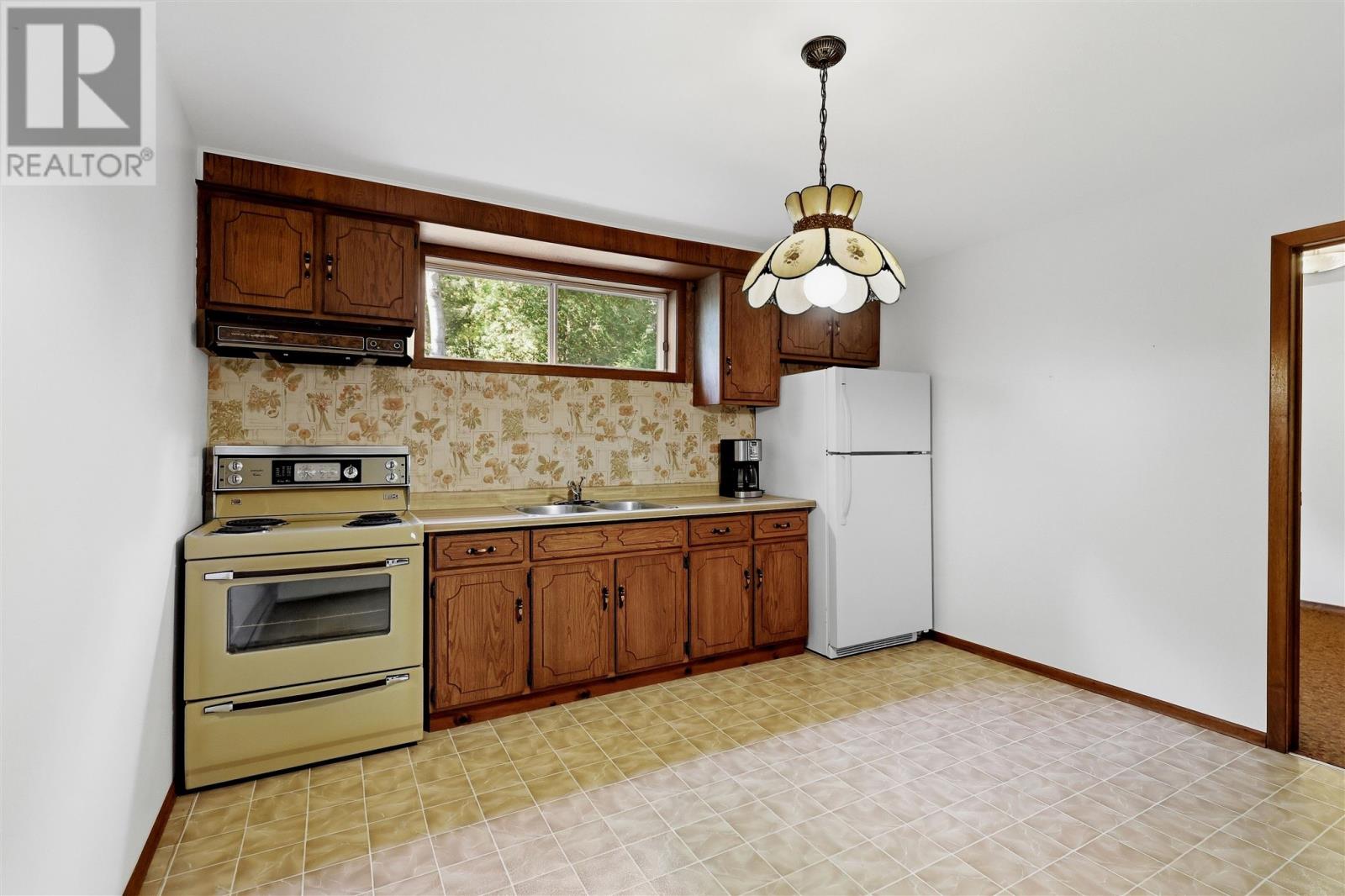 67 Westridge Rd — photo 22