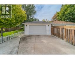 1049 Buckingham Road, Windsor, ON N8S2E2 Photo 35