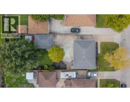 1049 Buckingham Road, Windsor, ON N8S2E2 Photo 47