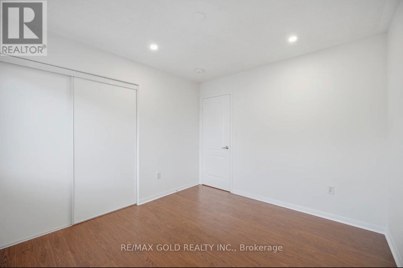 45 Biddens Square — photo 15