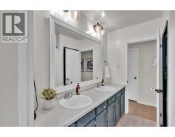 300 Indian Creek Road East, Chatham, ON N7M0M8 Photo 26