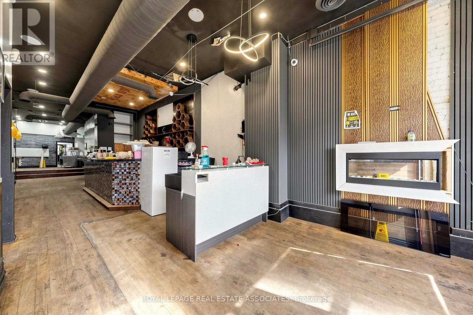592 QUEEN STREET W, Toronto (Trinity-Bellwoods) — photo 7