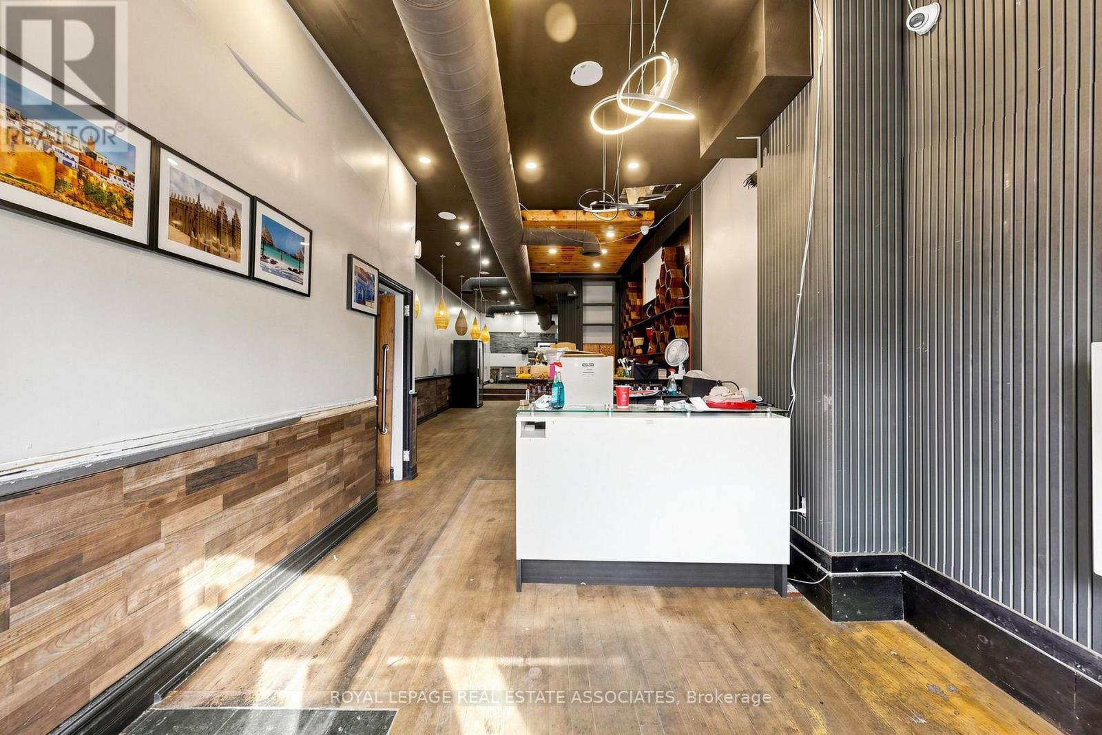 592 QUEEN STREET W, Toronto (Trinity-Bellwoods) — photo 8