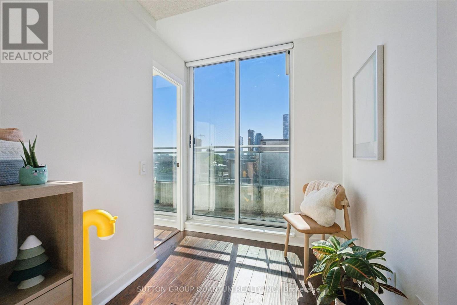 915- 77 Lombard Street, Toronto, ON photo 10