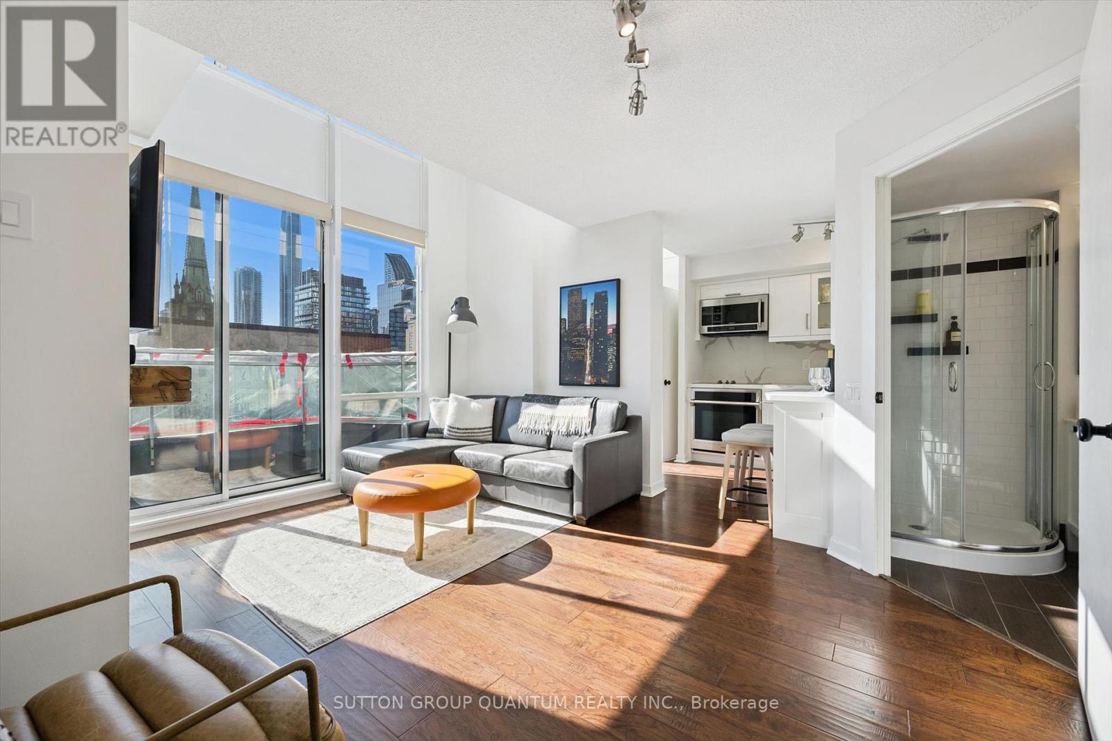 915- 77 Lombard Street, Toronto, ON photo 2