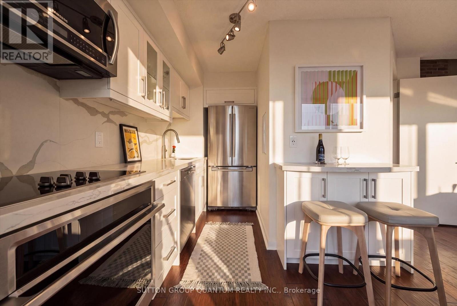 915- 77 Lombard Street, Toronto, ON photo 6