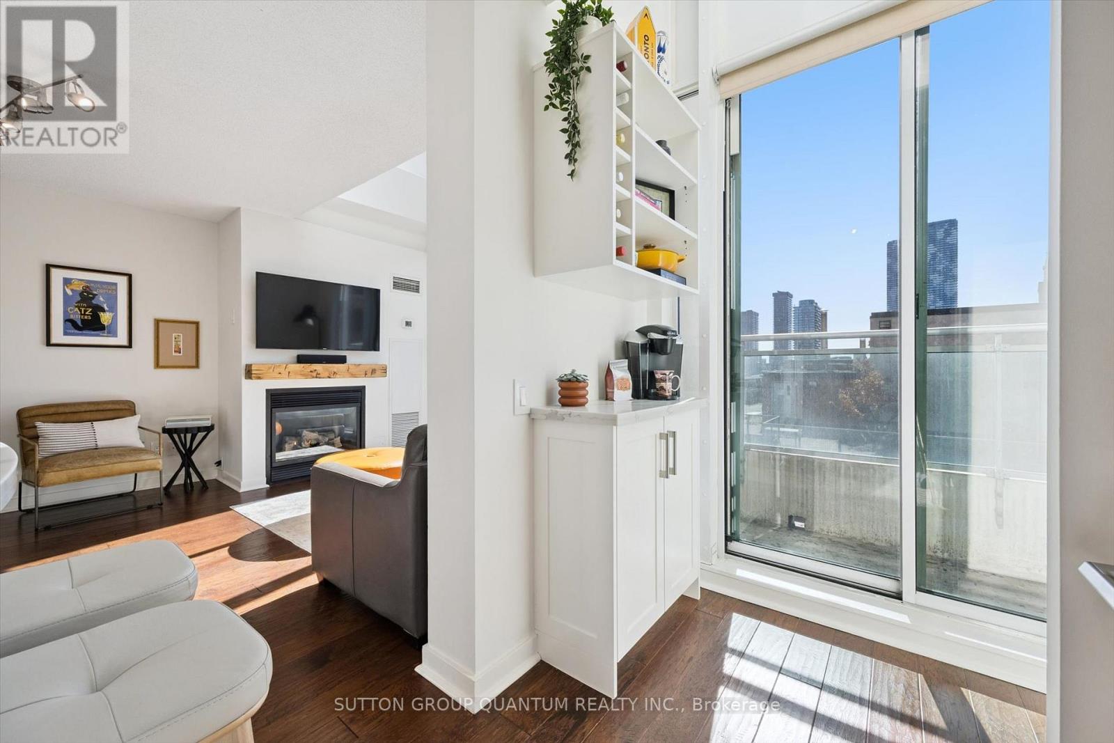 915- 77 Lombard Street, Toronto, ON photo 8