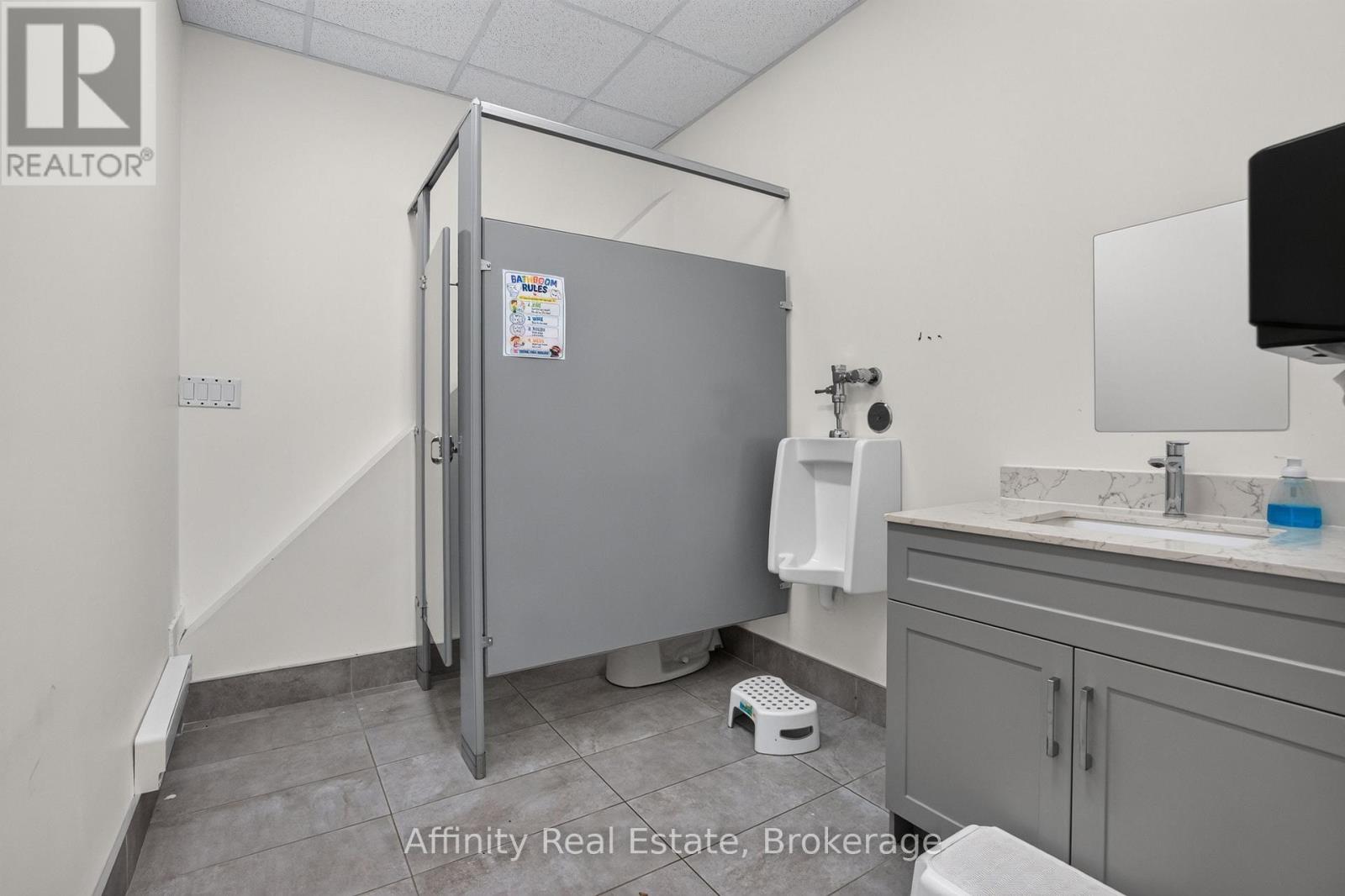 1200 Brant Street — photo 39