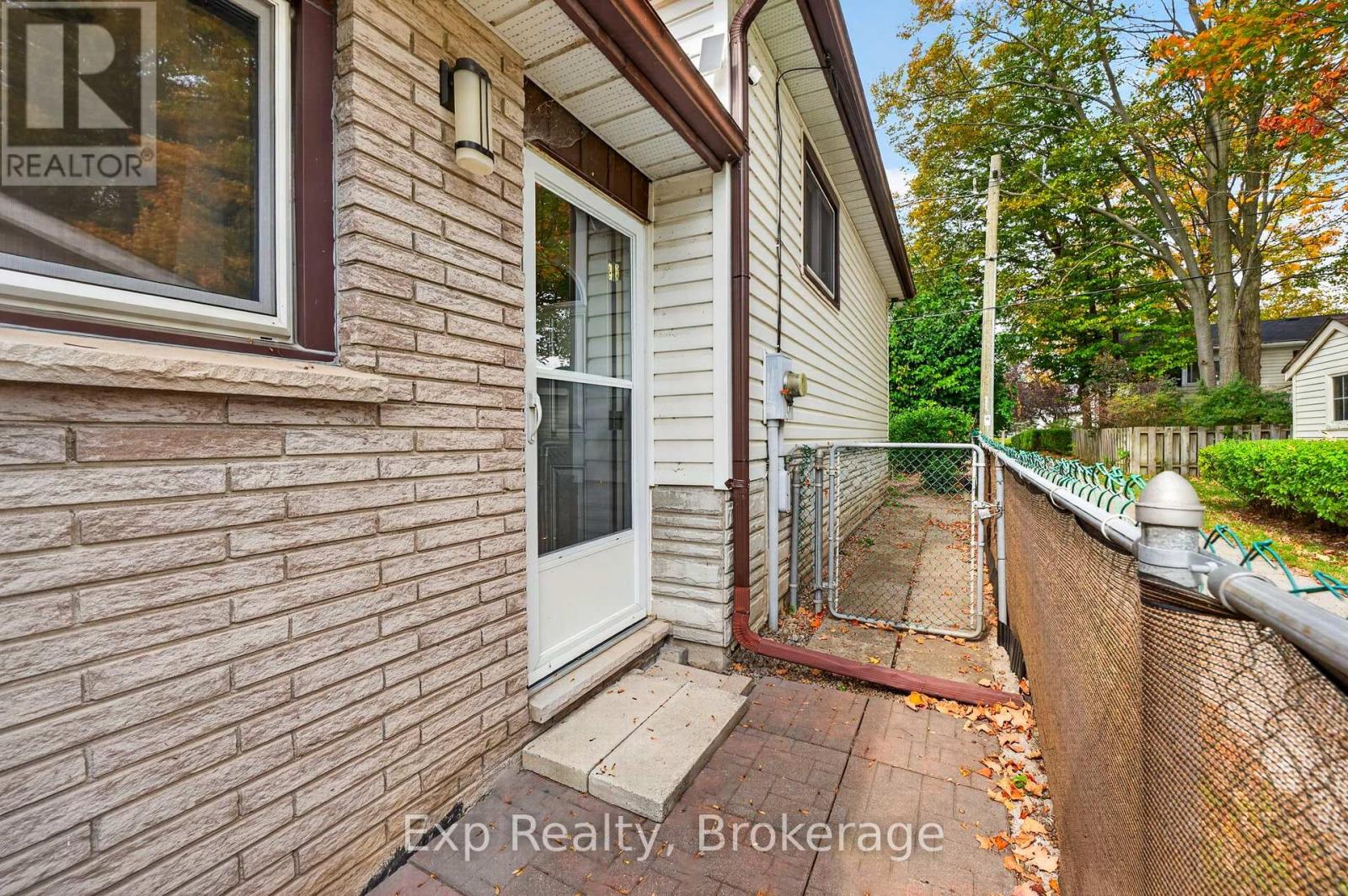 20 Westmount Court, Quinte West, ON photo 25