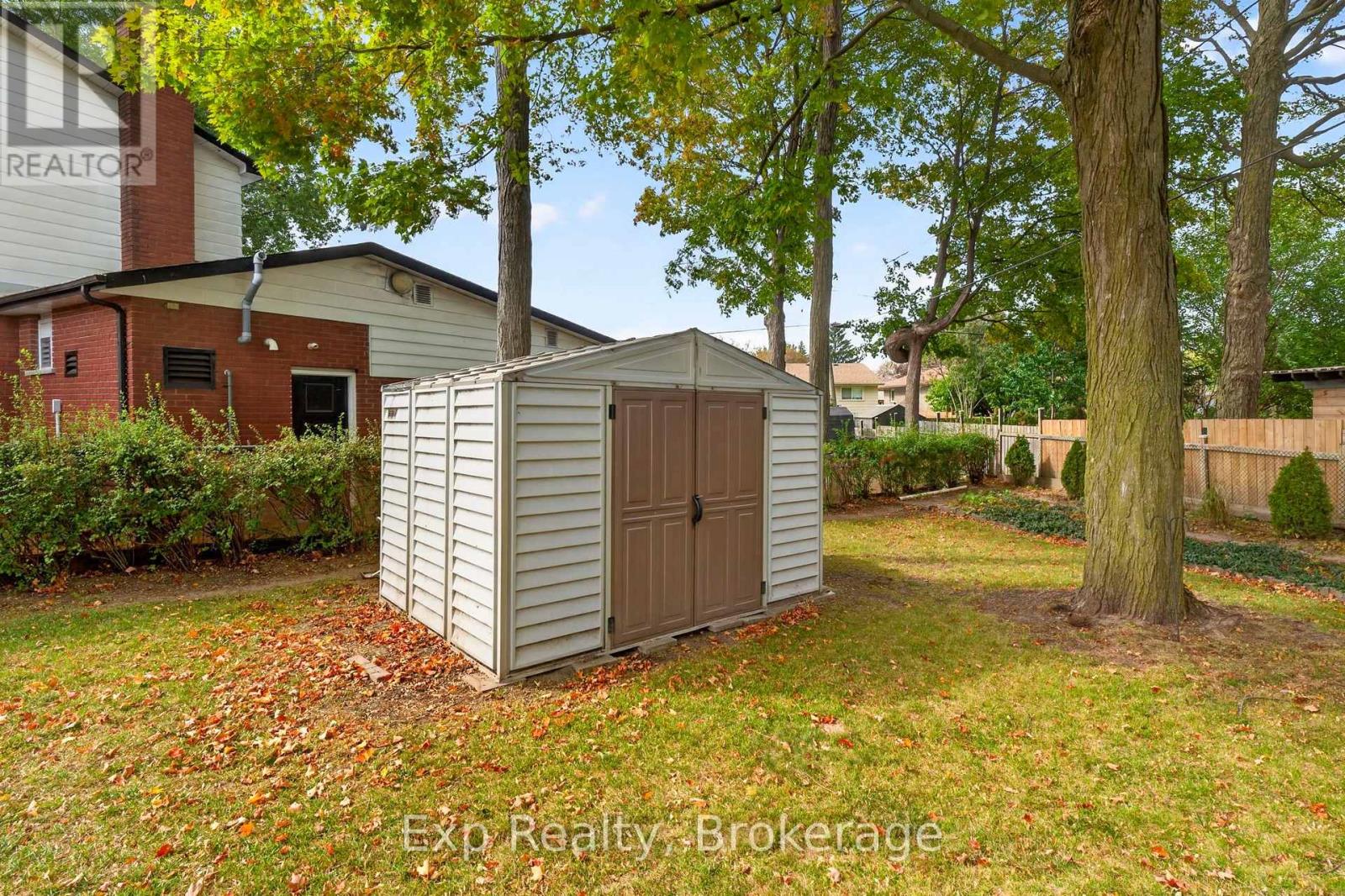 20 Westmount Court, Quinte West, ON photo 29