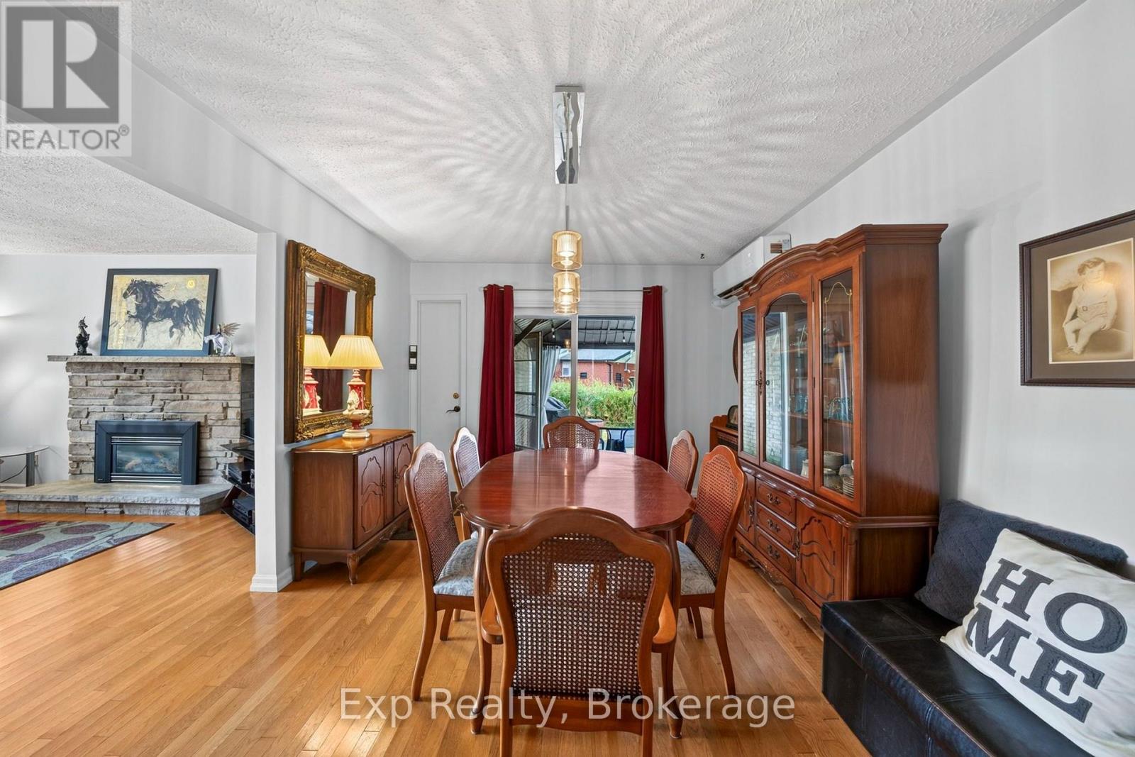 20 Westmount Court, Quinte West, ON photo 9