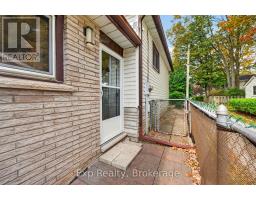 20 Westmount Court, Quinte West, ON K8V5T8 Photo 25