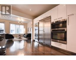 Bedroom 3 - 16 Denarius Crescent, Richmond Hill, ON L4E0Y9 Photo 6