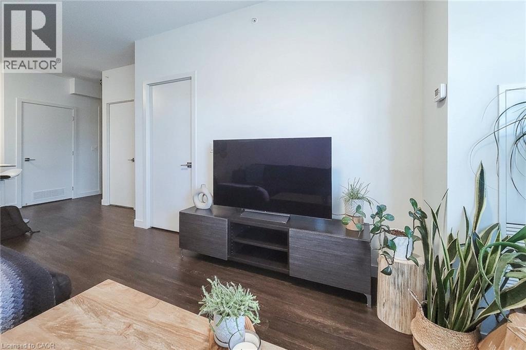 2093 FAIRVIEW Street Unit# 1810, Burlington — photo 10