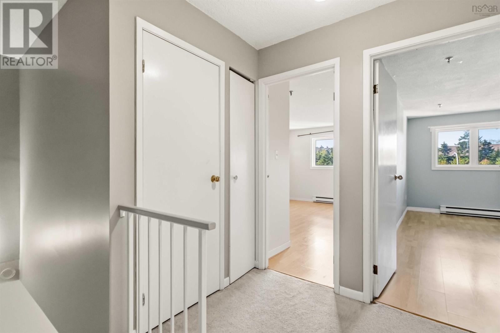 #303 15 Knightsridge Drive - 20