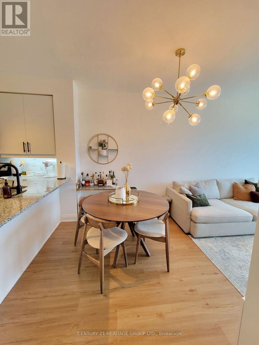 #1017 1185 THE QUEENSWAY AVENUE - 4