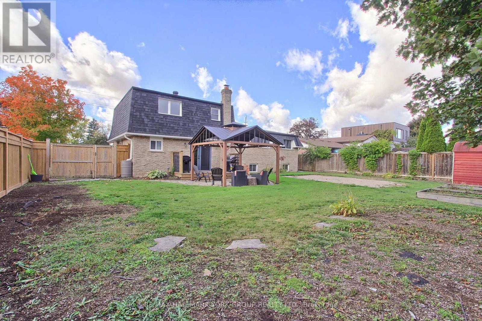 137 CHURCHILL ROAD S - Image 46