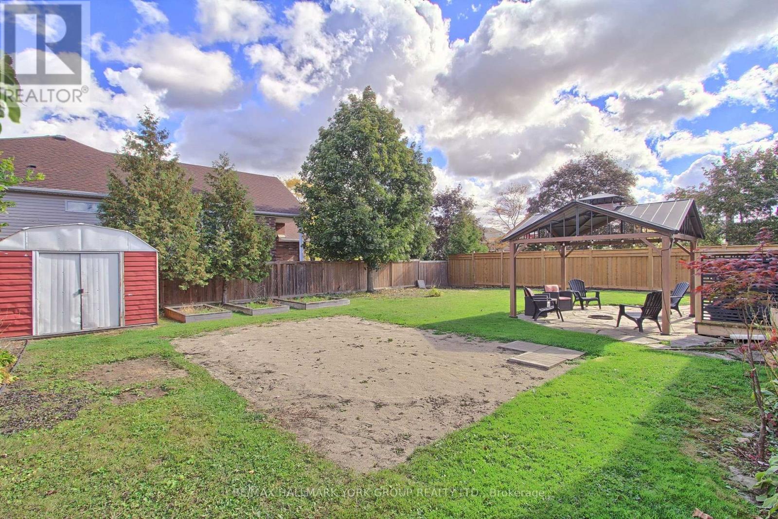 137 CHURCHILL ROAD S - Image 48