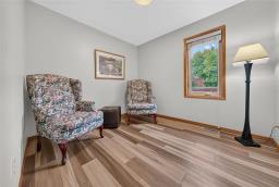 89 Goldthorpe Crescent, Winnipeg, MB R2N3E5 Photo 25