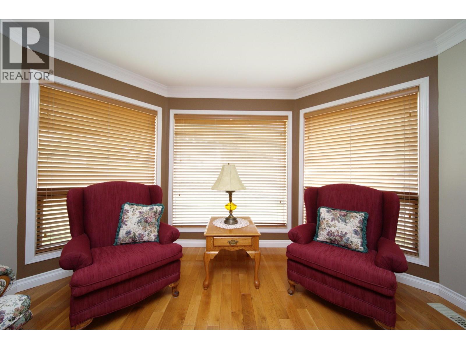 599 PEARKES DRIVE - Image 4