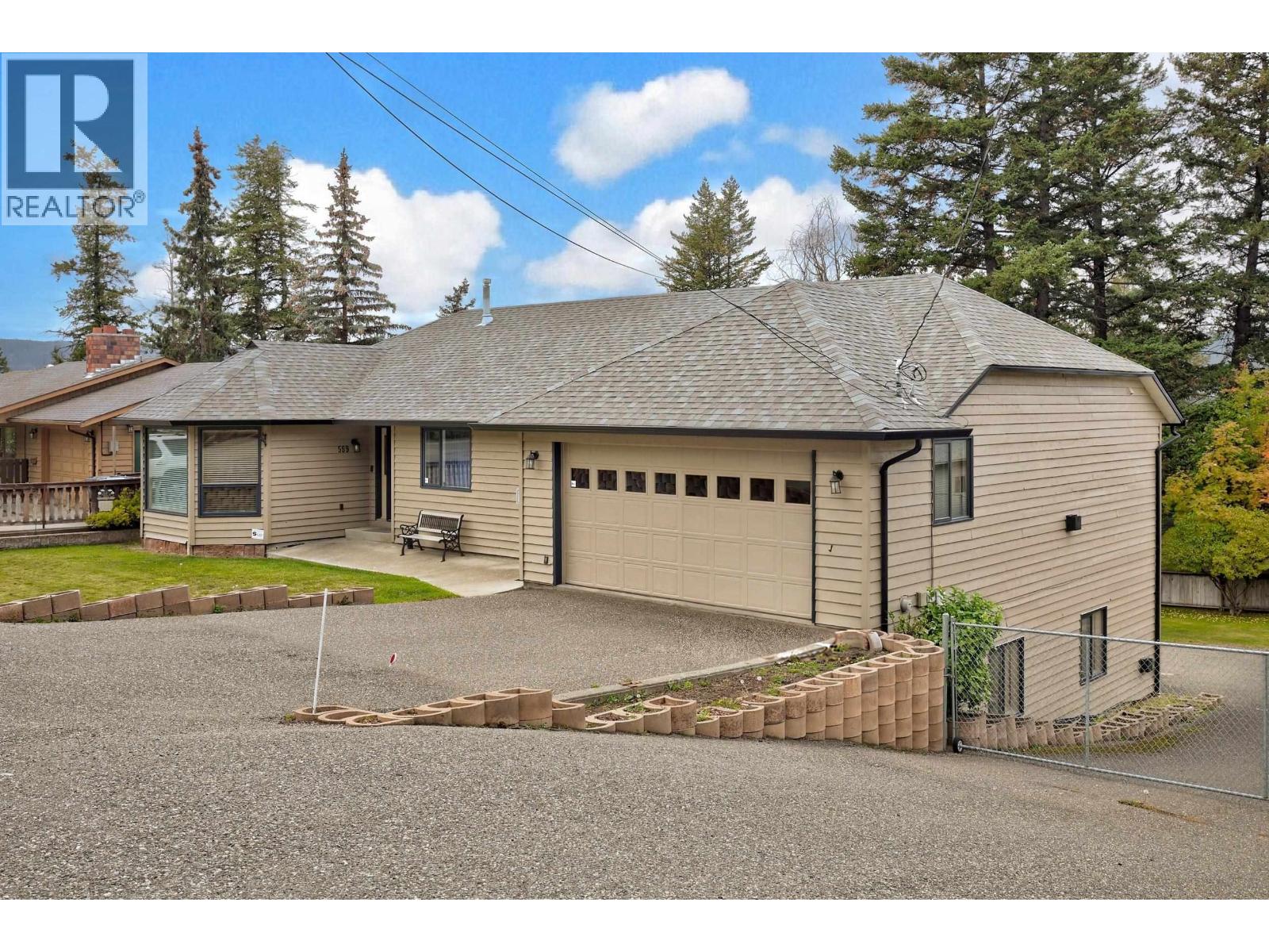 599 PEARKES DRIVE - Image 3
