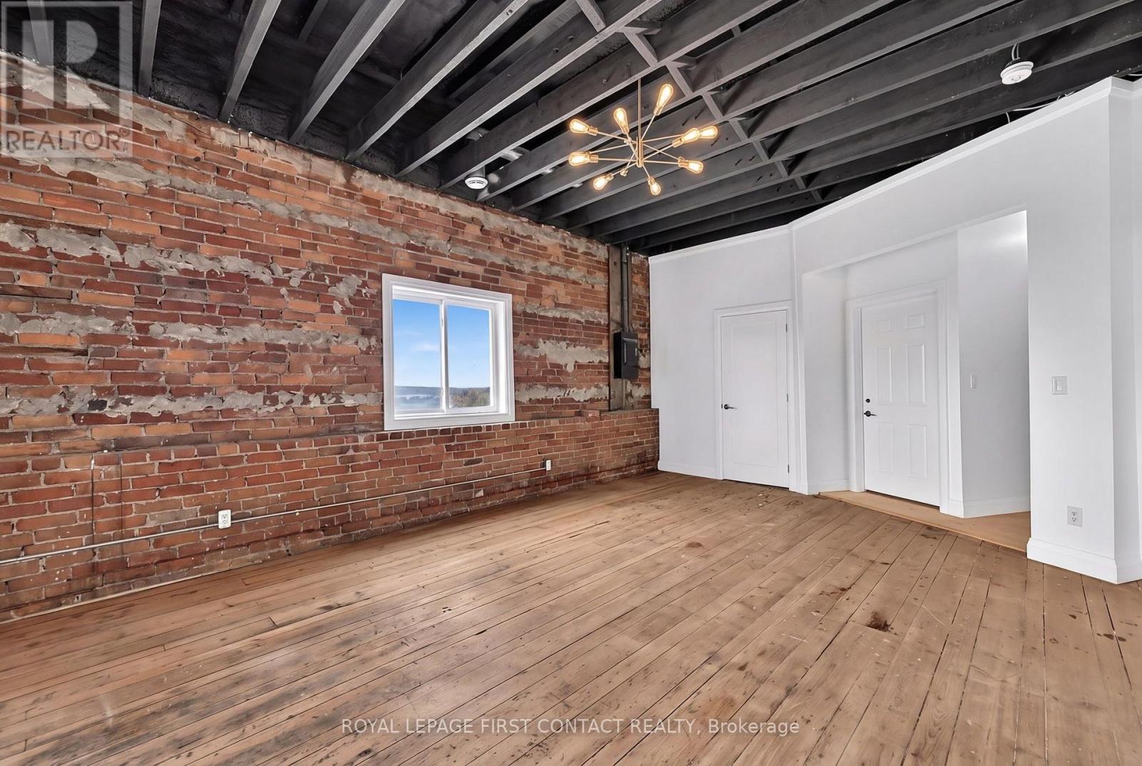 87 Main Street — photo 15