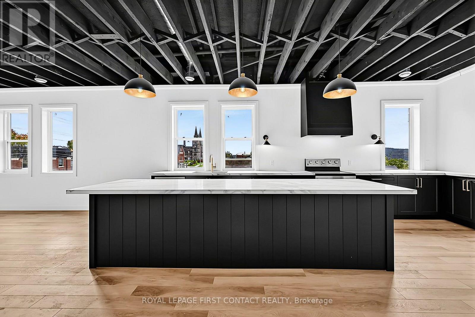 PENTHOUSE - 87 MAIN STREET, Penetanguishene — photo 6