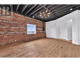 Penthouse - 87 Main Street, Penetanguishene, ON L9M1S8 Photo 15