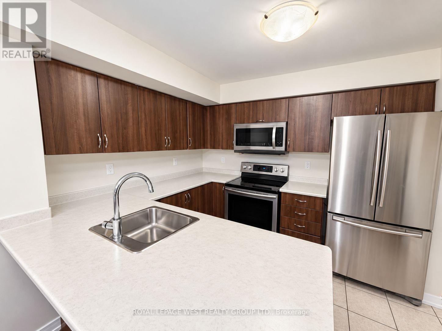 238 - 2355 SHEPPARD AVENUE W, Toronto (Humberlea-Pelmo Park) — photo 4