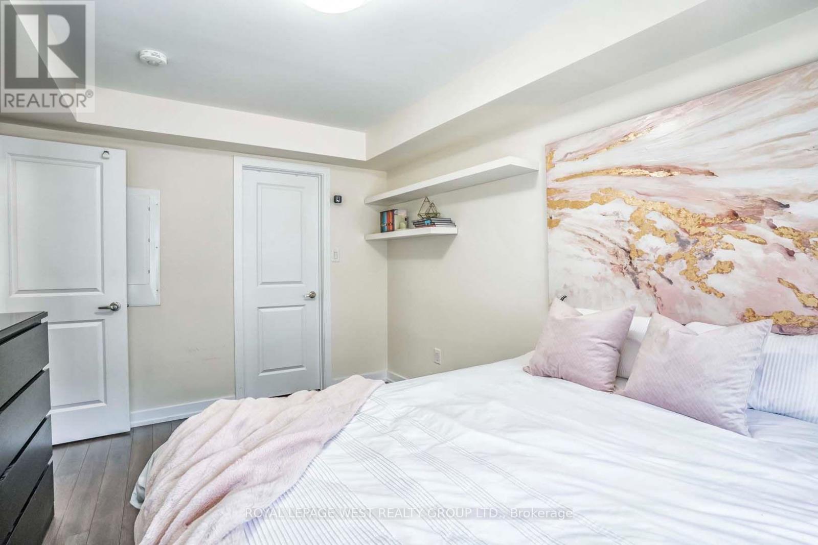 238 - 2355 SHEPPARD AVENUE W, Toronto (Humberlea-Pelmo Park) — photo 7