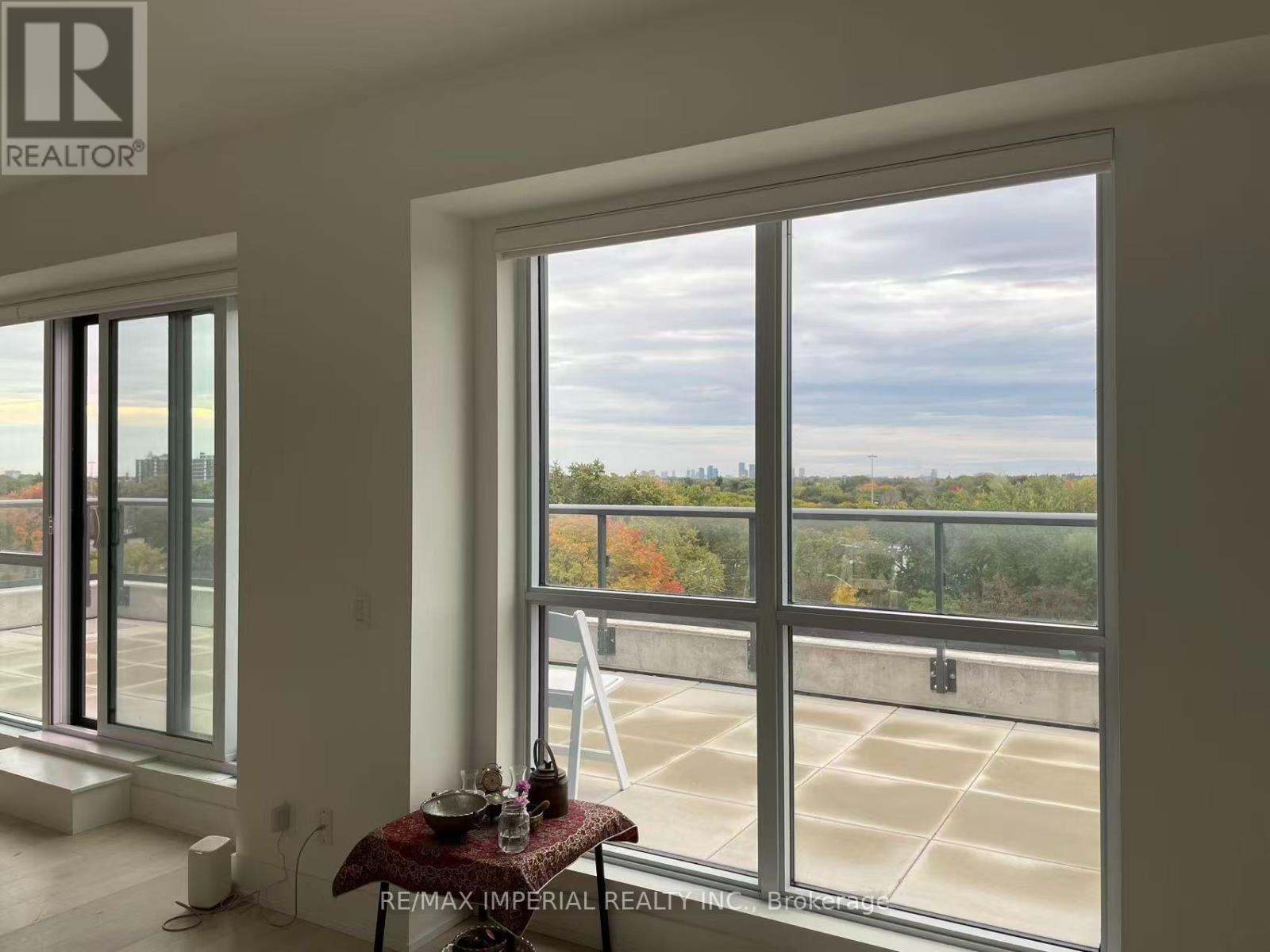181 Sheppard Avenue East — photo 21