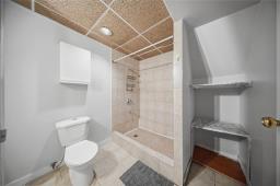 87 Petriw Bay, Winnipeg, MB R2R1K2 Photo 21