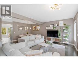 Bedroom - 601 Regal Park Ne, Calgary, AB T2E0S6 Photo 6