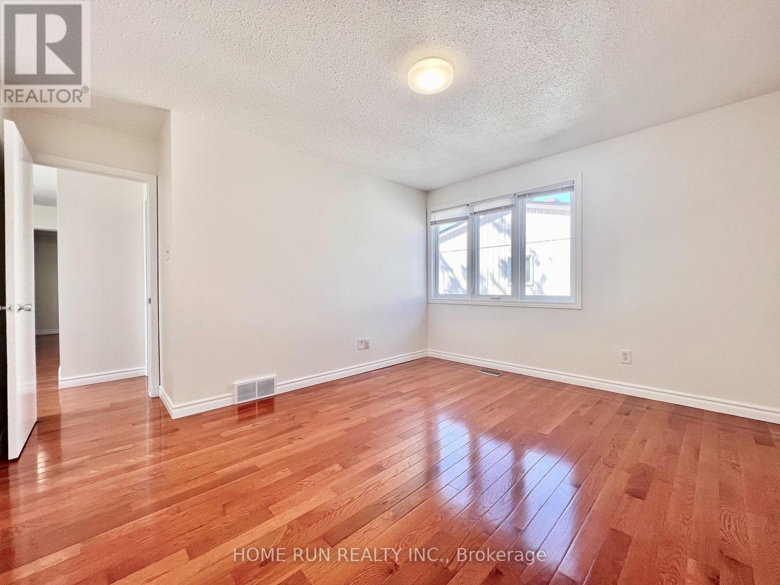 #54 3240 SOUTHGATE ROAD W - 13