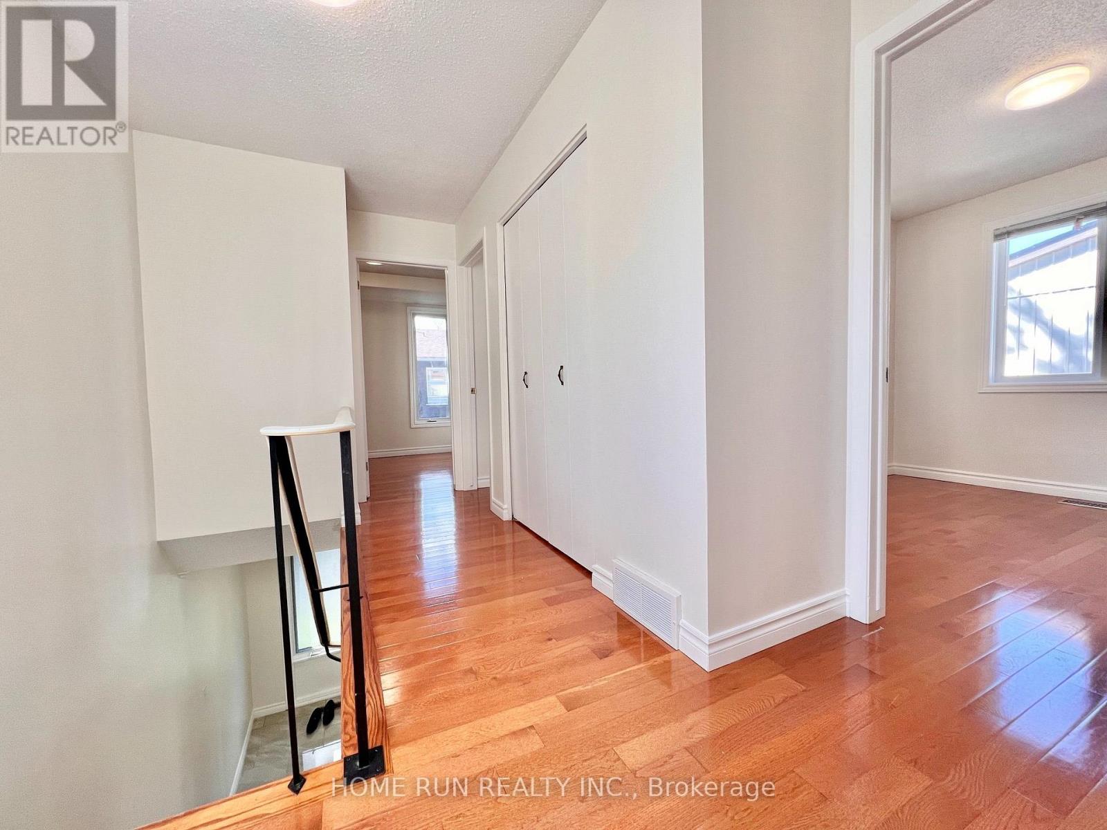#54 3240 SOUTHGATE ROAD W - 18