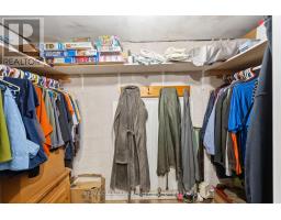 4 Walker Avenue, St  Catharines, ON L2N3L6 Photo 23