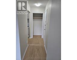1 - 914 Sheppard Avenue W, Toronto, ON M3H2T6 Photo 11