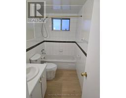 1 - 914 Sheppard Avenue W, Toronto, ON M3H2T6 Photo 23