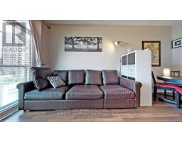 902 - 120 Homewood Avenue, Toronto, ON M4Y1J4 Photo 6