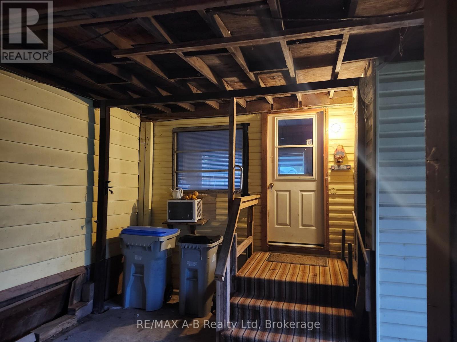 132 ASH STREET, Perth East (Crystal Lake) — photo 4