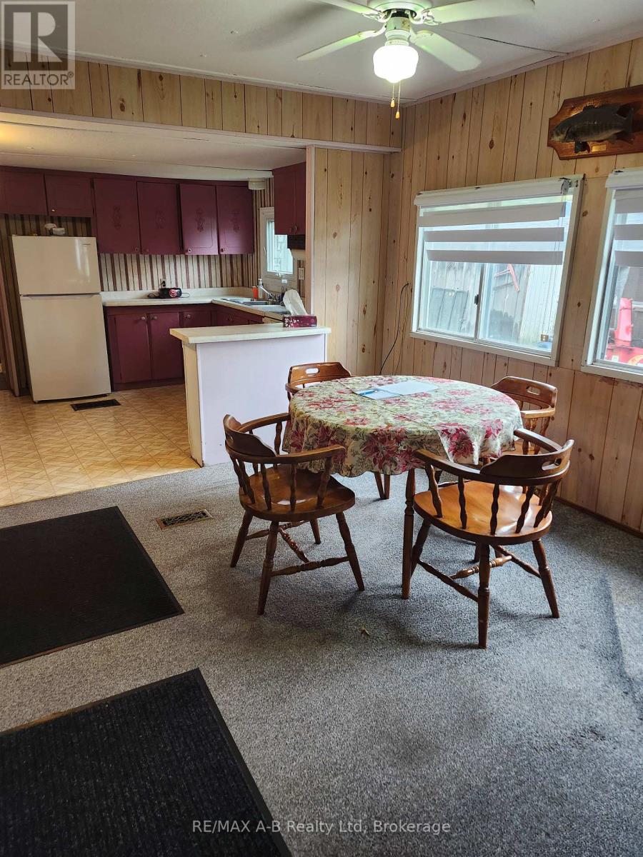 132 ASH STREET, Perth East (Crystal Lake) — photo 6