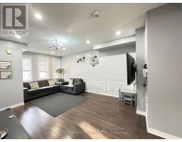 22 Hobart Gardens, Brampton, ON L6Z0J1 Photo 6