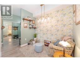 812 - 25 Neighbourhood Lane, Toronto, ON M8Y0C4 Photo 8