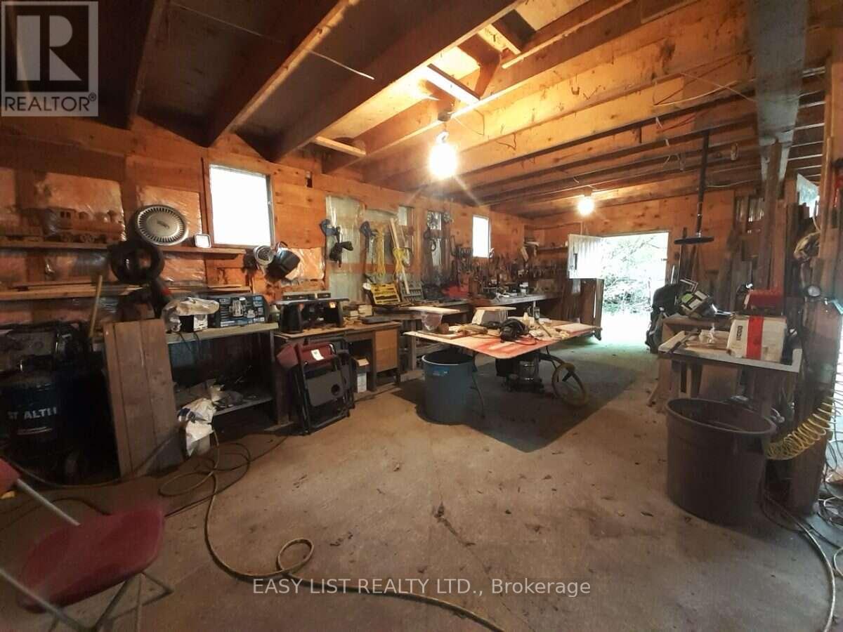 35 Kaladar Street — photo 15