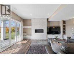 31050 Woodland View, Rural Rocky View County, AB T3R1G3 Photo 46
