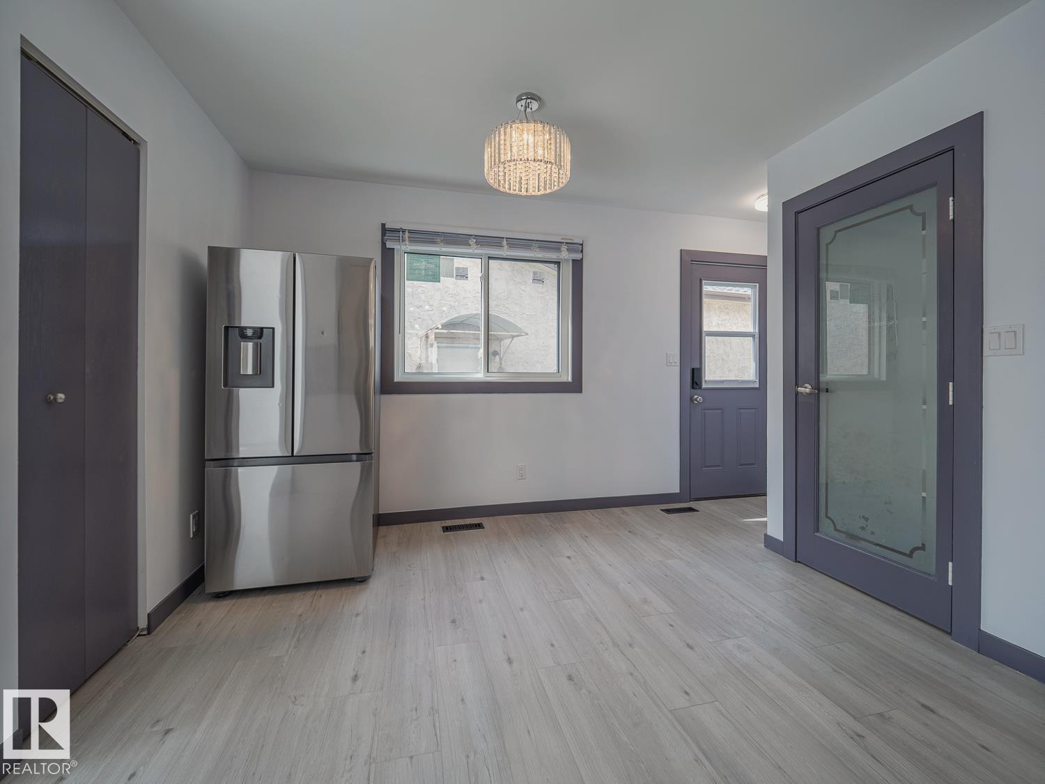 7328 183b ST NW - 11